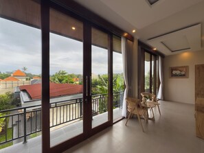 Suite, 1 Tempat Tidur King, pemandangan gunung | Fasilitas kamar