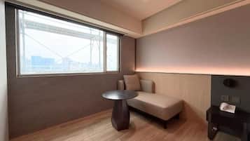 Chambre Double Classique, vue ville | Couette en duvet d'oie, Wi-Fi gratuit, draps fournis