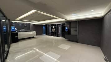 Check-in/check-out kiosk