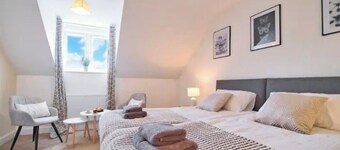 Modern Townhouse in Peterborough