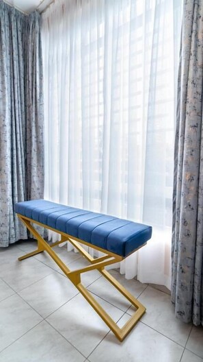 Deluxe Double Room, Garden View | Iron/ironing board - The Fairway Residence - Tanyai (Tanyai)