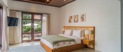 Comfort Villa, 3 Bedrooms, Private Pool, Pool View | Free WiFi