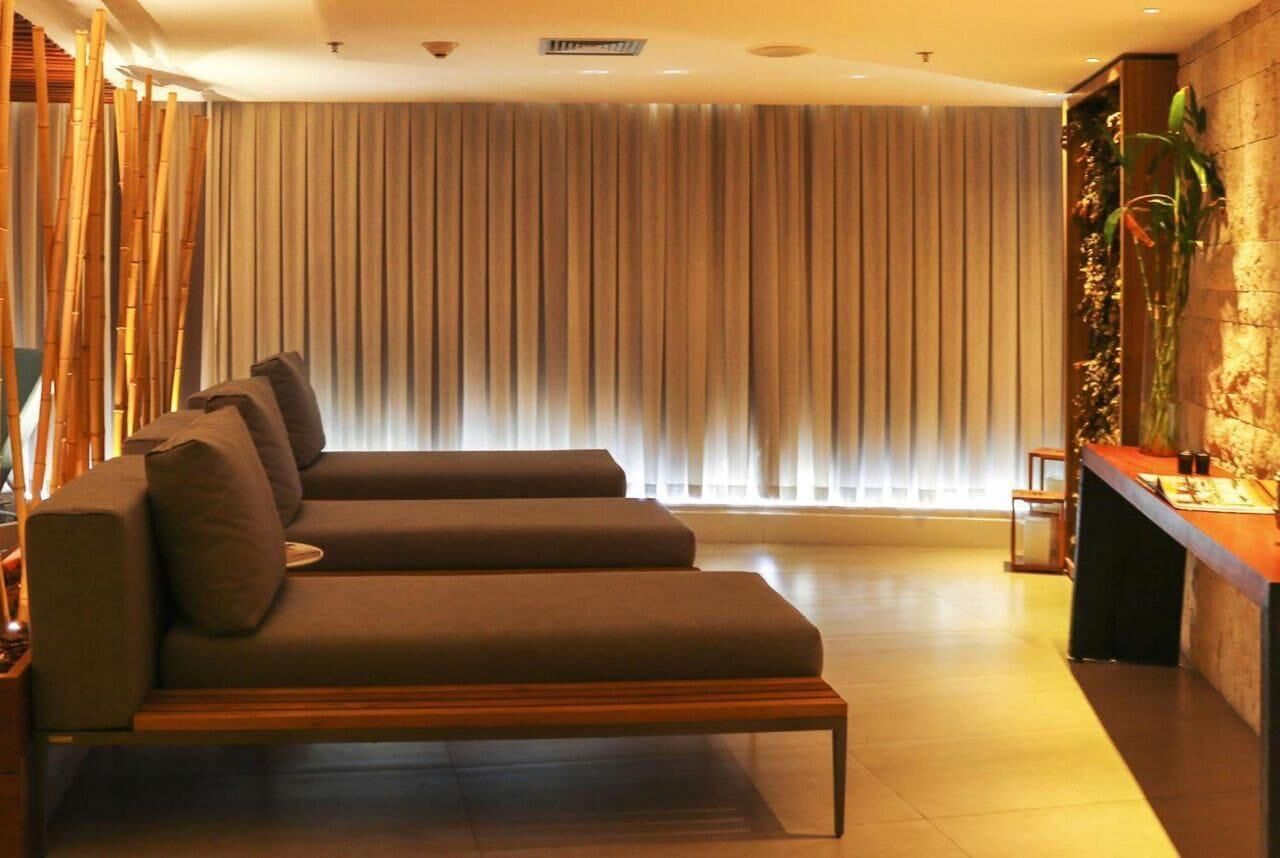 Body treatments, hydrotherapy, aromatherapy, hot stone massages, facials