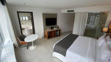 In-room safe, blackout curtains, soundproofing, iron/ironing board