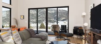 -Luxury cabin- Private hot tub & views on views!