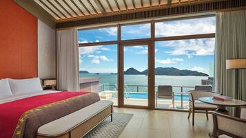 Cloud View Duplex Mountain And Sea Retreat Suite | Down comforters, minibar, blackout drapes, iron/ironing board