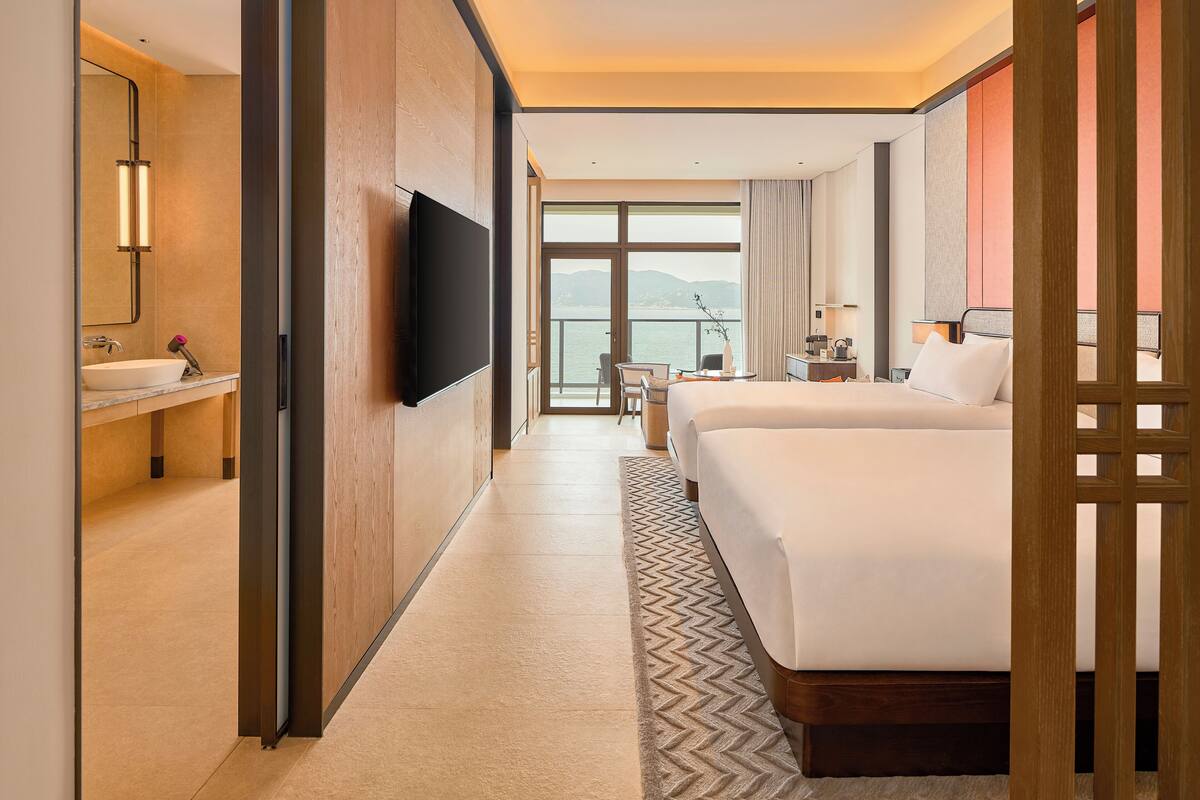 Daunenbettdecken, Minibar, Verdunkelungsvorhänge, Bügeleisen/Bügelbrett