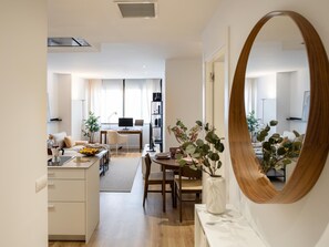Interior - Apartment + Work area - Castellana (Madrid)