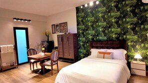 Basic Apartment, City View - 1 BR Nguyen Hue Walking St Bitexco (binh thanh)