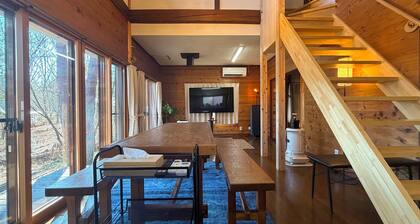 A base for Hakuba skiing and sightseeing in Matsumoto! Enjoy bonfires and BBQ in the Azumino forest.