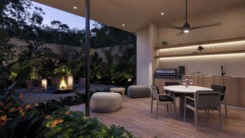 Luxury Villa | Outdoor dining