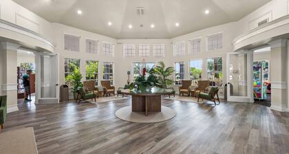 Cozy Apartment close to Disney Parks
