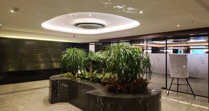 Hotel Tulips Grand