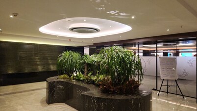 Hotel Tulips Grand