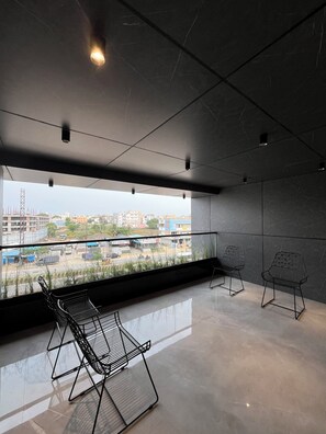 Property grounds - Hotel Tulips Grand (Hyderabad)