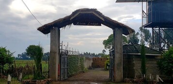 Fachada de la propiedad