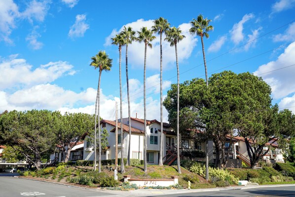 Exterior - Bright Second-Floor 2 Bed, 2 Bath Condo in Prime 92122 Location, Near UCSD, UTC (San Diego)