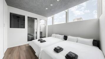 Setrika/meja setrika dan Wi-Fi gratis