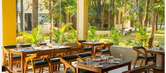Citrus Prime Bandhavgarh Resort and Cott