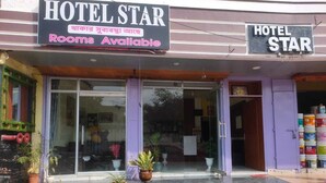 Unclassified image, 4 of 7, button - Hotel Star (Mohanpur)