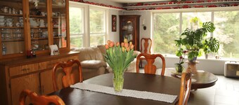 Gorgeous 4-bedroom house in peaceful Ocean Park perfect for families