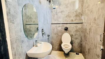 Ducha, toallas, jabón