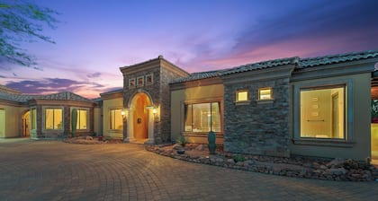 Luxurious Tuscan-style Villa with magnificent panoramic views.