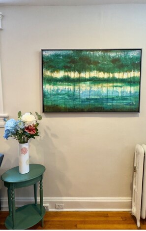 Interior - Steps to JHU & Union Memorial Hospital-Cozy and Modern 2BR Baltimore Apartment (Baltimore)