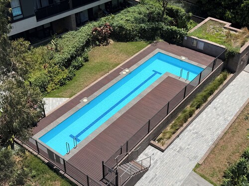 Bright Stylish 2B2B Apartment in Leichhardt