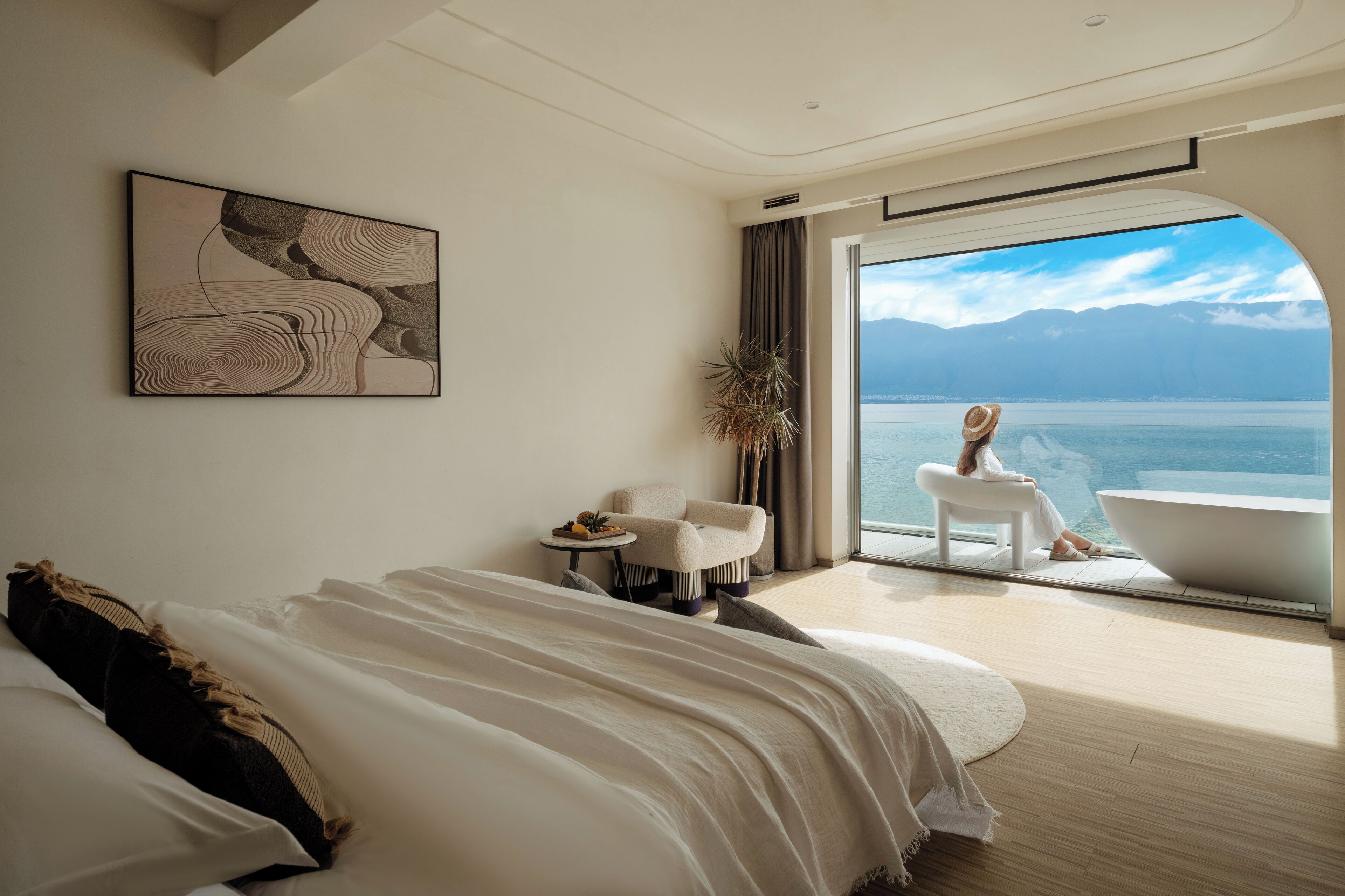 Kahden hengen superior-huone, merinäköala | Untuvapeitot, työpöytä, pimennysverhot, äänieristys