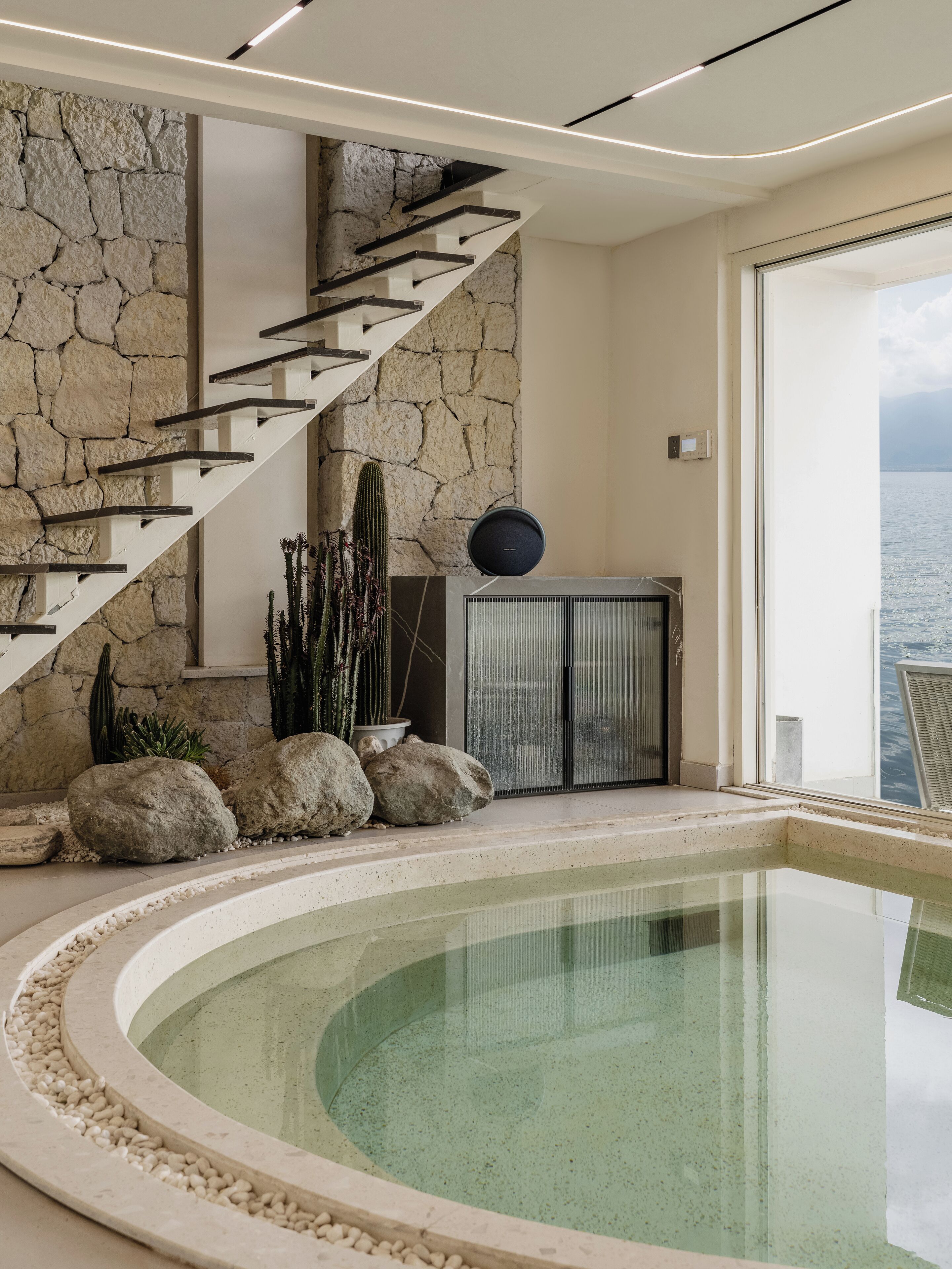 Studio Suite Deluxe, quang cảnh biển | Bồn tắm ngâm