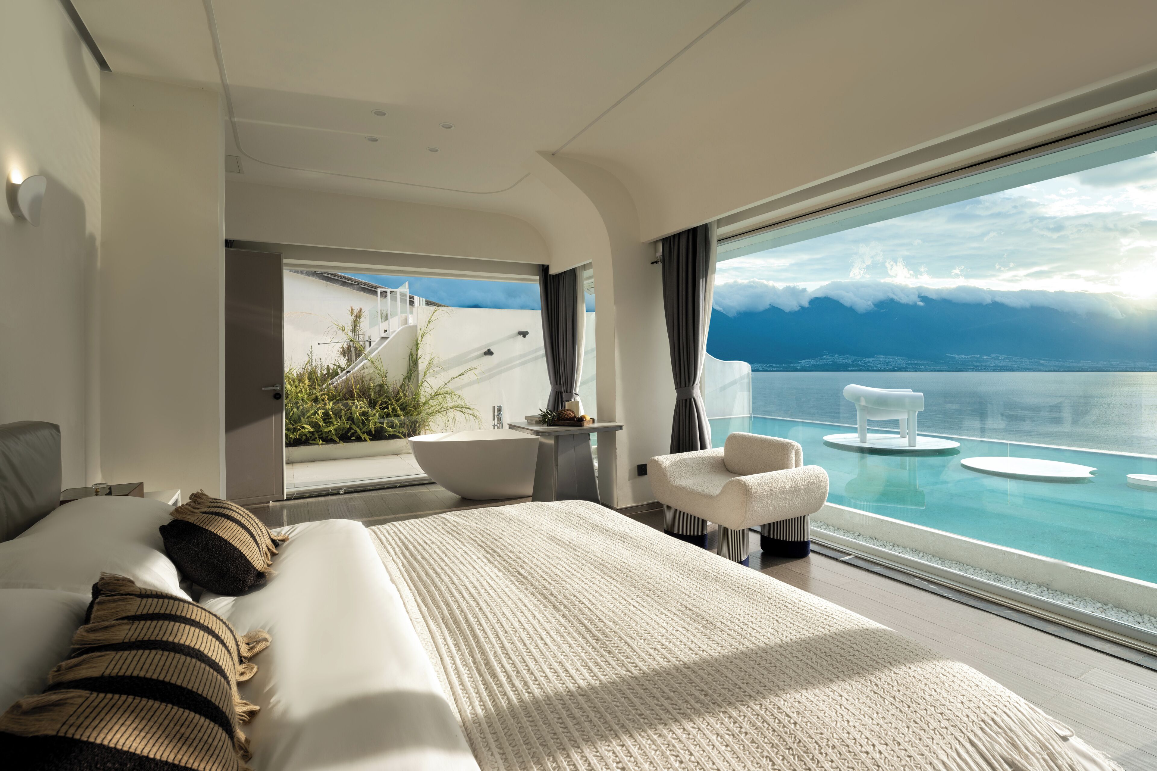 經典雙人房, 海景 | 羽絨被、書桌、遮光布/窗簾、隔音