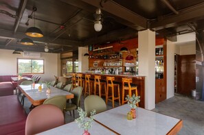 Bar (en la propiedad)