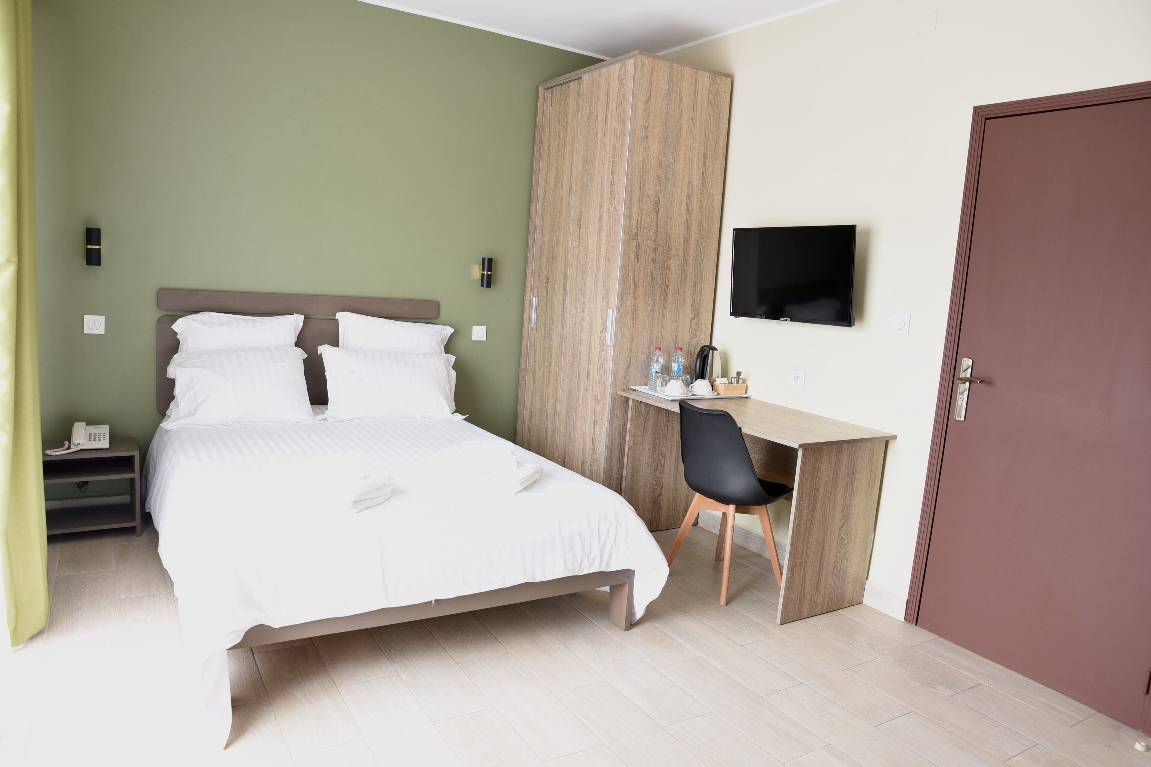 1 soverom, internettilgang og sengetøy