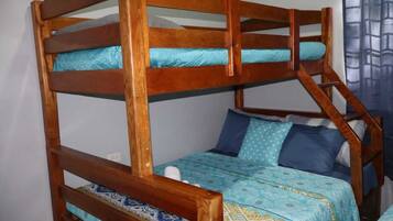 5 makuuhuonetta, ilmainen Wi-Fi, vuodevaatteet, pääsy pyörätuolilla