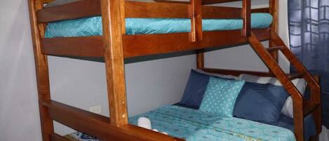 5 slaapkamers, gratis wifi, beddengoed, rolstoeltoegang