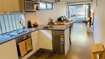 Microwave, oven, stovetop, dishwasher