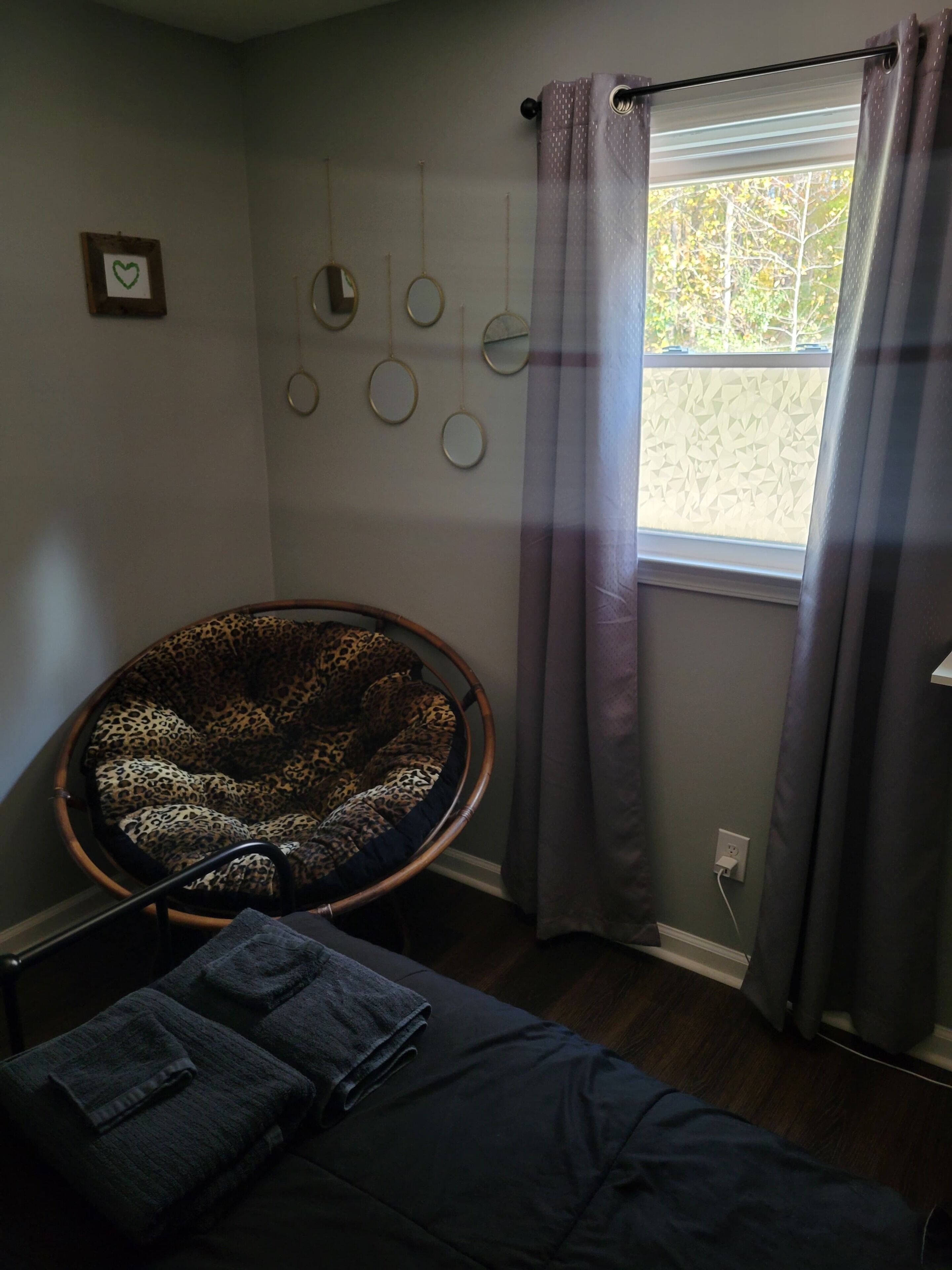 1 soverom, strykejern/-brett, wi-fi (inkludert) og sengetøy