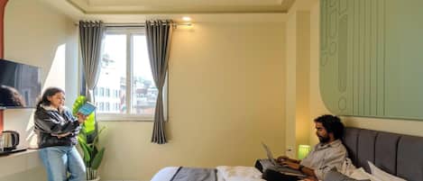Deluxe Private Room | WiFi (free)