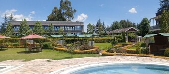 Olempiaus Gardens Hotel