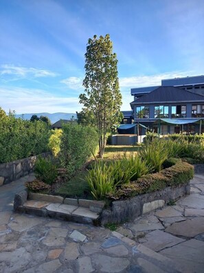 Exterior - Olempiaus Gardens Hotel (Engineer)