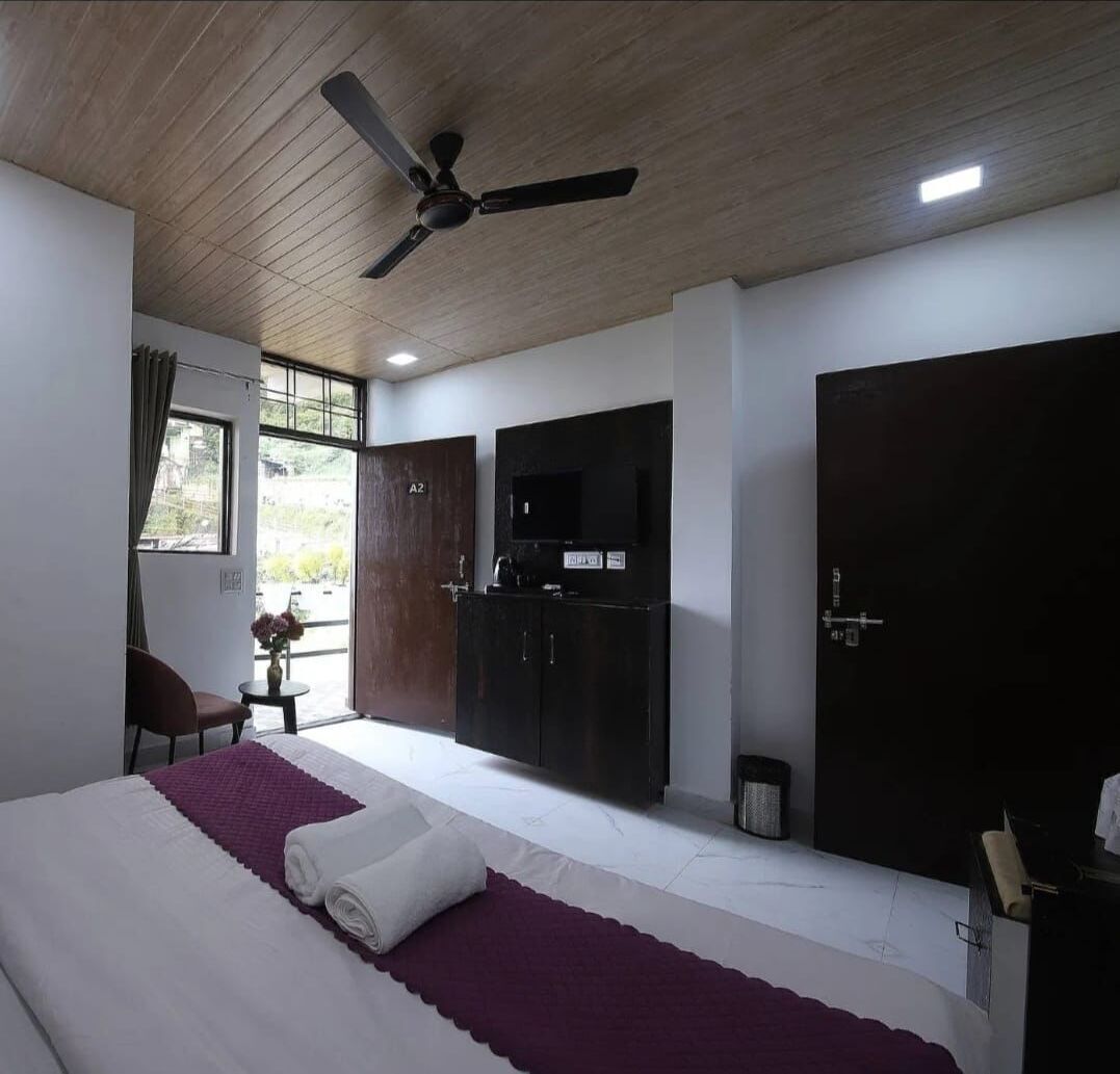 Apartamento luxo, 4 quartos, ar-condicionado | Espaço de trabalho para notebook, camas extras/dobráveis (sobretaxa)