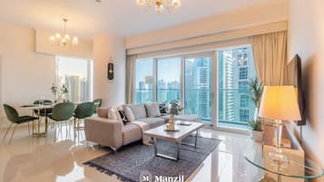 Luxury Apartment, Sea View | Living area