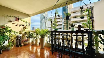 Room, 1 Bedroom, Smoking | Outdoor dining