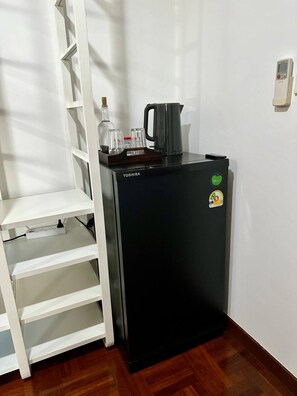 Room, 1 Bedroom, Smoking | Interior