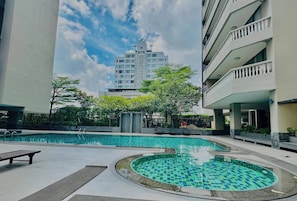 ห้องพัก, 1 ห้องนอน, สูบบุหรี่ได้ | สระว่ายน้ำ | สระว่ายน้ำกลางแจ้ง