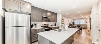 Amazing 2-bedroom house in cool Calgary neighborhood perfect for relaxing