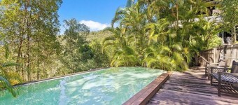 Luxview Lodge - mountain stay, spectacular views