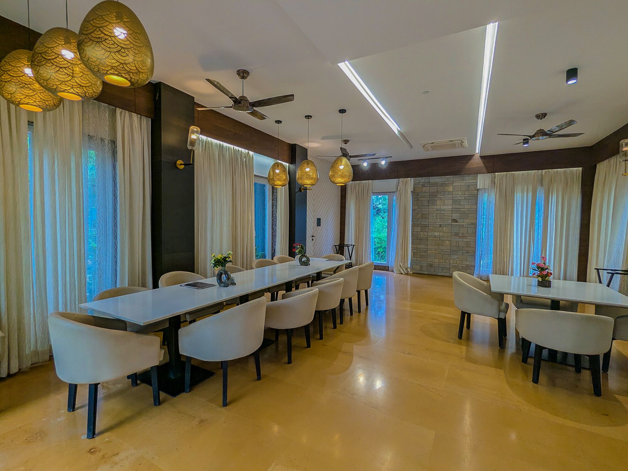 Free daily local cuisine breakfast