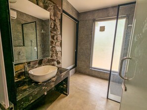 Bathroom - Syna Jungle Resort - Shahdar (Dhimarkhera)